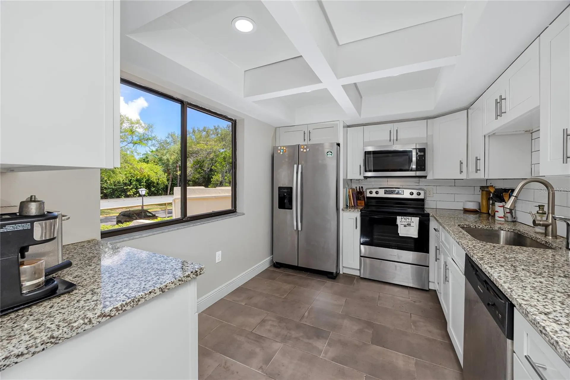 7530 Sunshine Skyway Lane S St Petersburg FL 33711