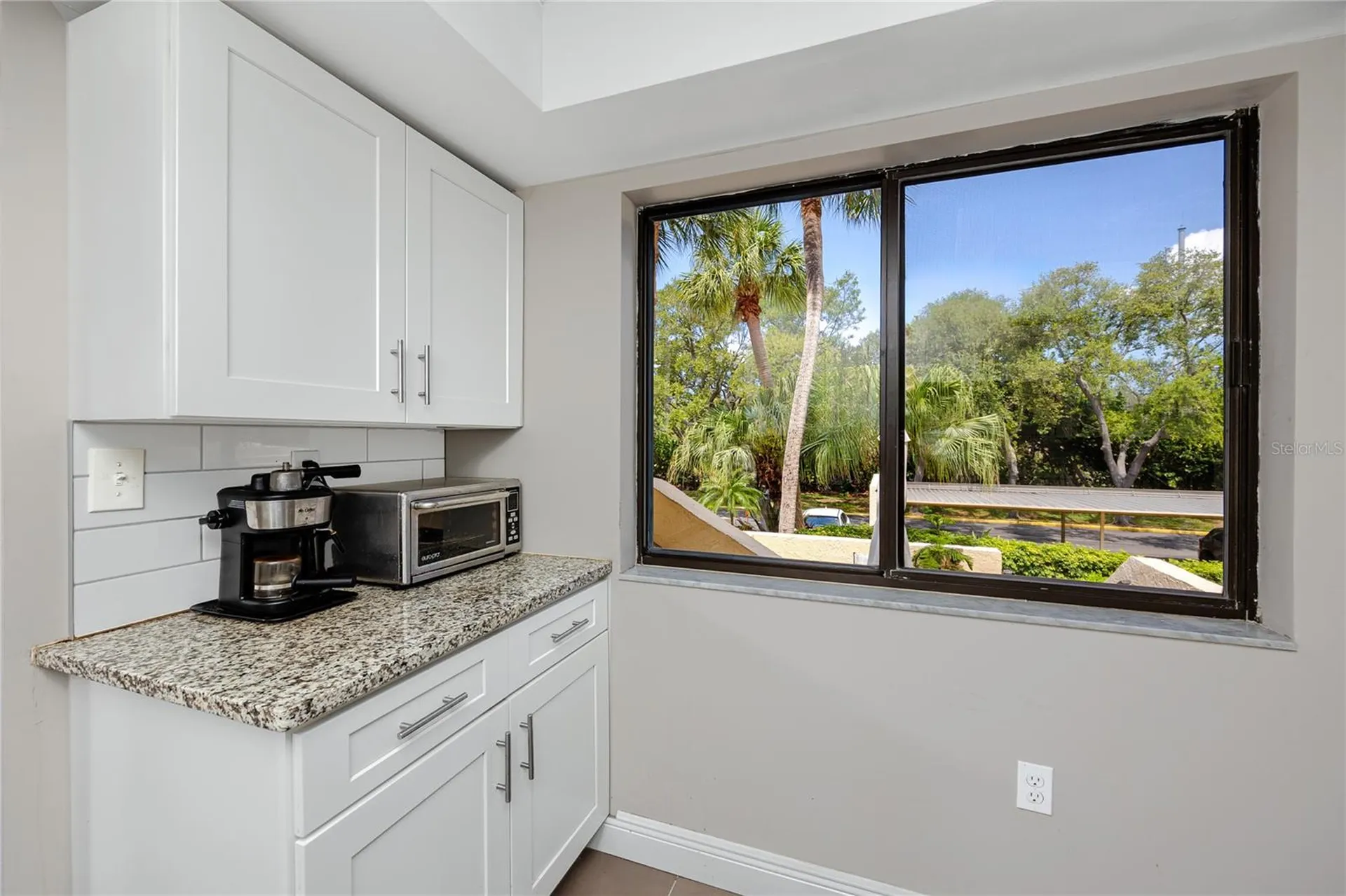 7530 Sunshine Skyway Lane S St Petersburg FL 33711
