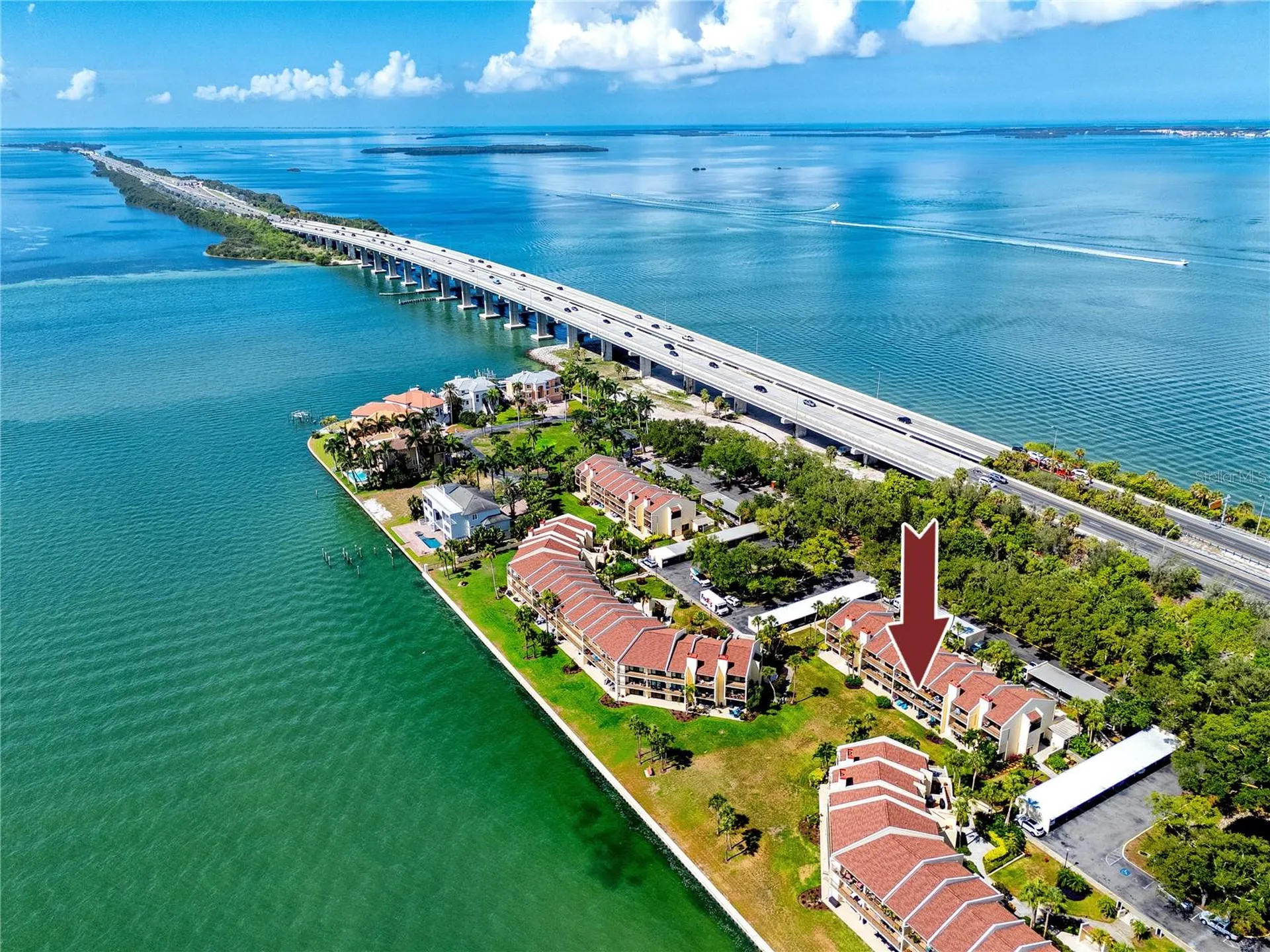 7530 Sunshine Skyway Lane S St Petersburg FL 33711