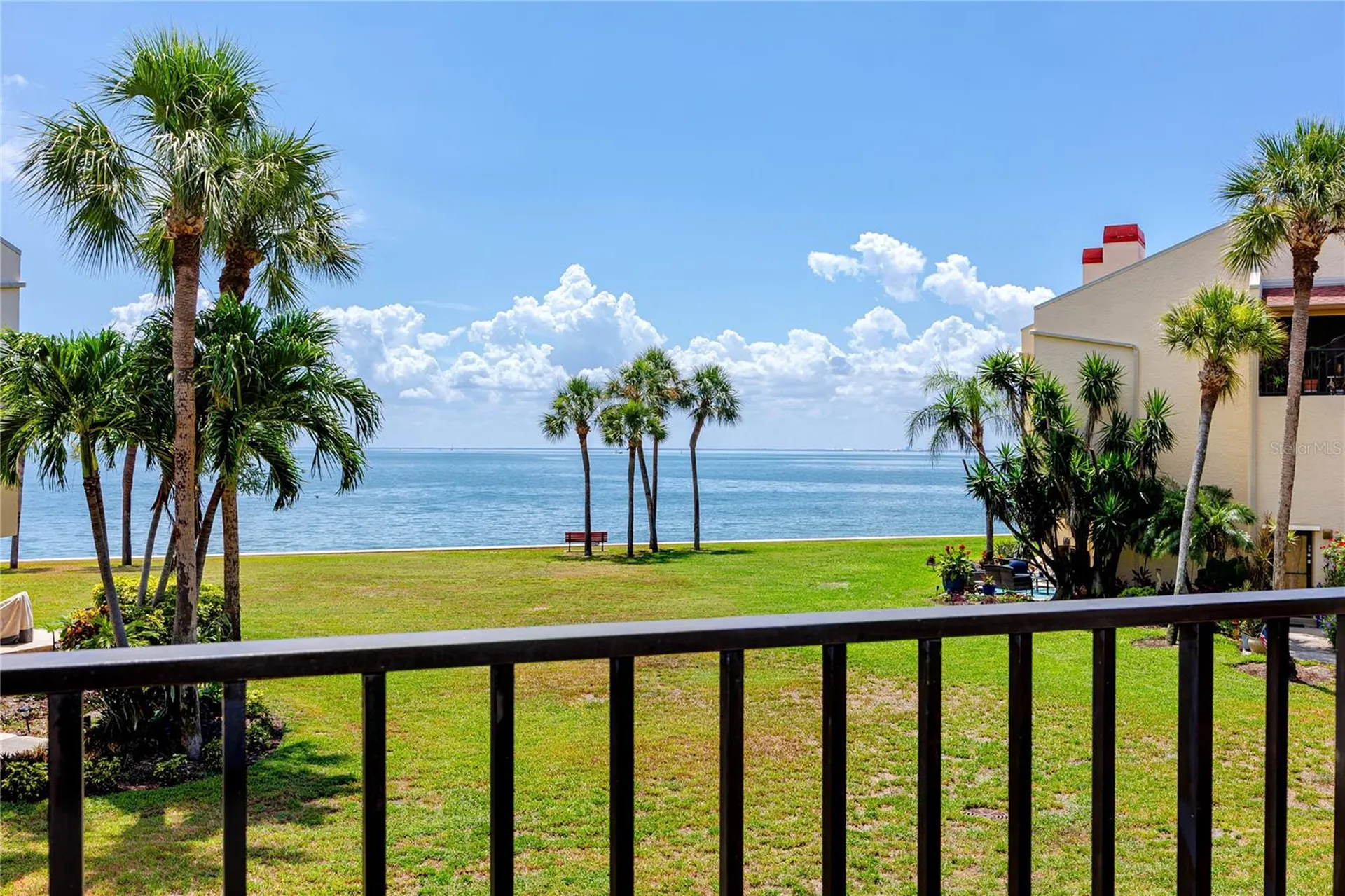 7530 Sunshine Skyway Lane S St Petersburg FL 33711