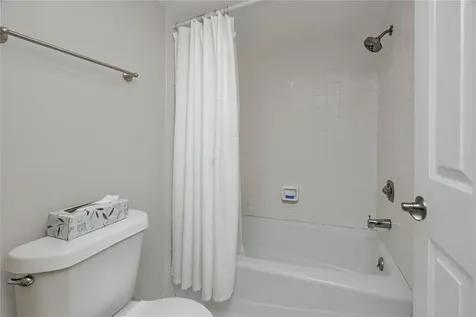 7530 Sunshine Skyway Lane S St Petersburg FL 33711