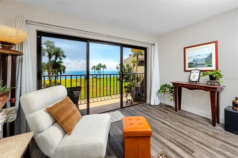 7530 Sunshine Skyway Lane S St Petersburg FL 33711