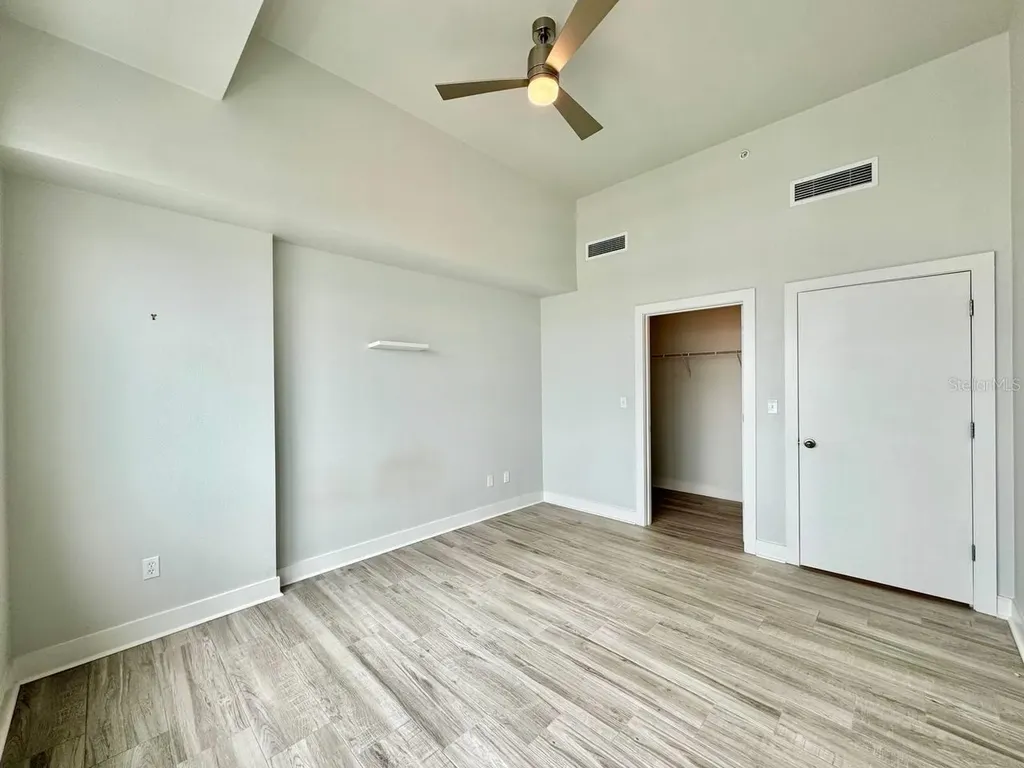 1208 E Kennedy Boulevard Tampa FL 33602