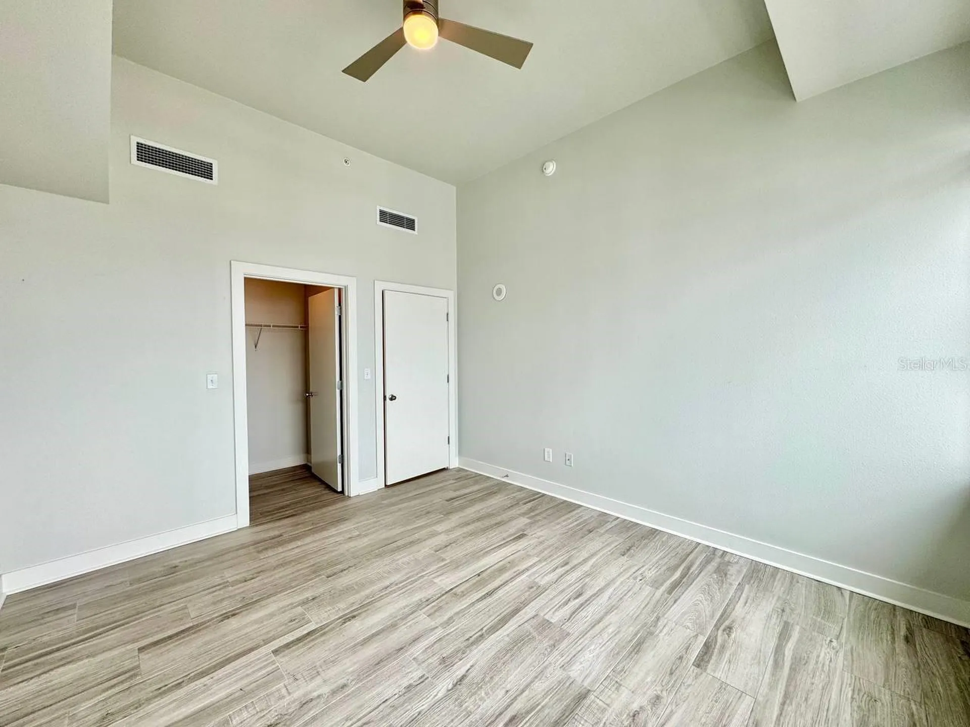1208 E Kennedy Boulevard Tampa FL 33602