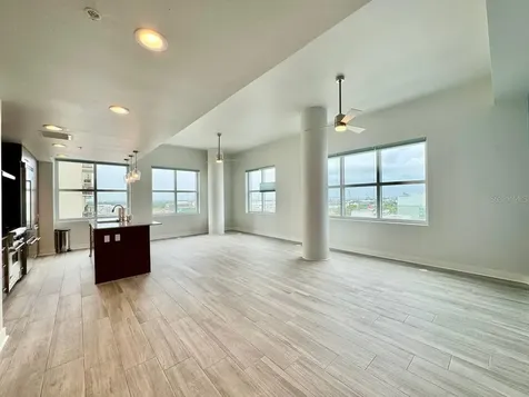 1208 E Kennedy Boulevard Tampa FL 33602