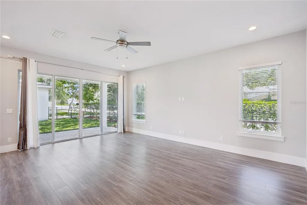 200 E Grant Street Orlando FL 32806