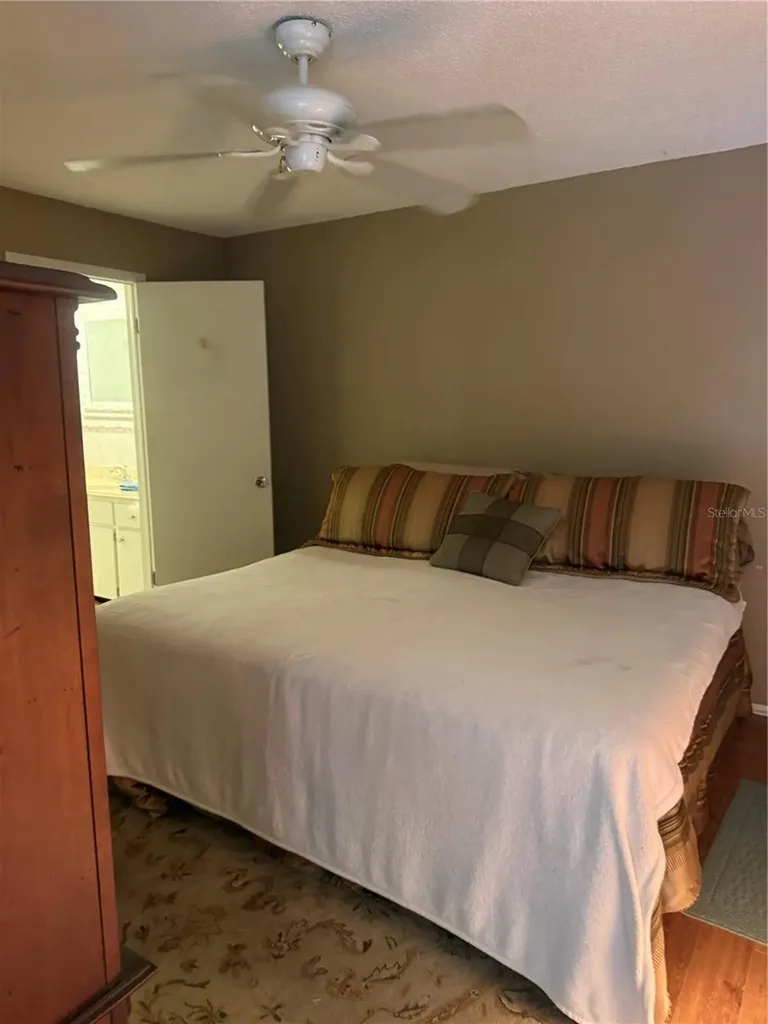 4238 Pinefield Avenue Holiday FL 34691