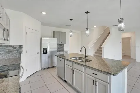 11338 Amber Ridge Drive Zellwood FL 32798