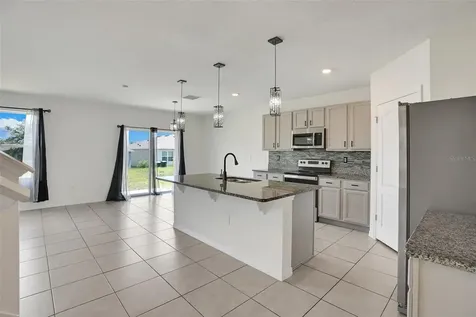 11338 Amber Ridge Drive Zellwood FL 32798