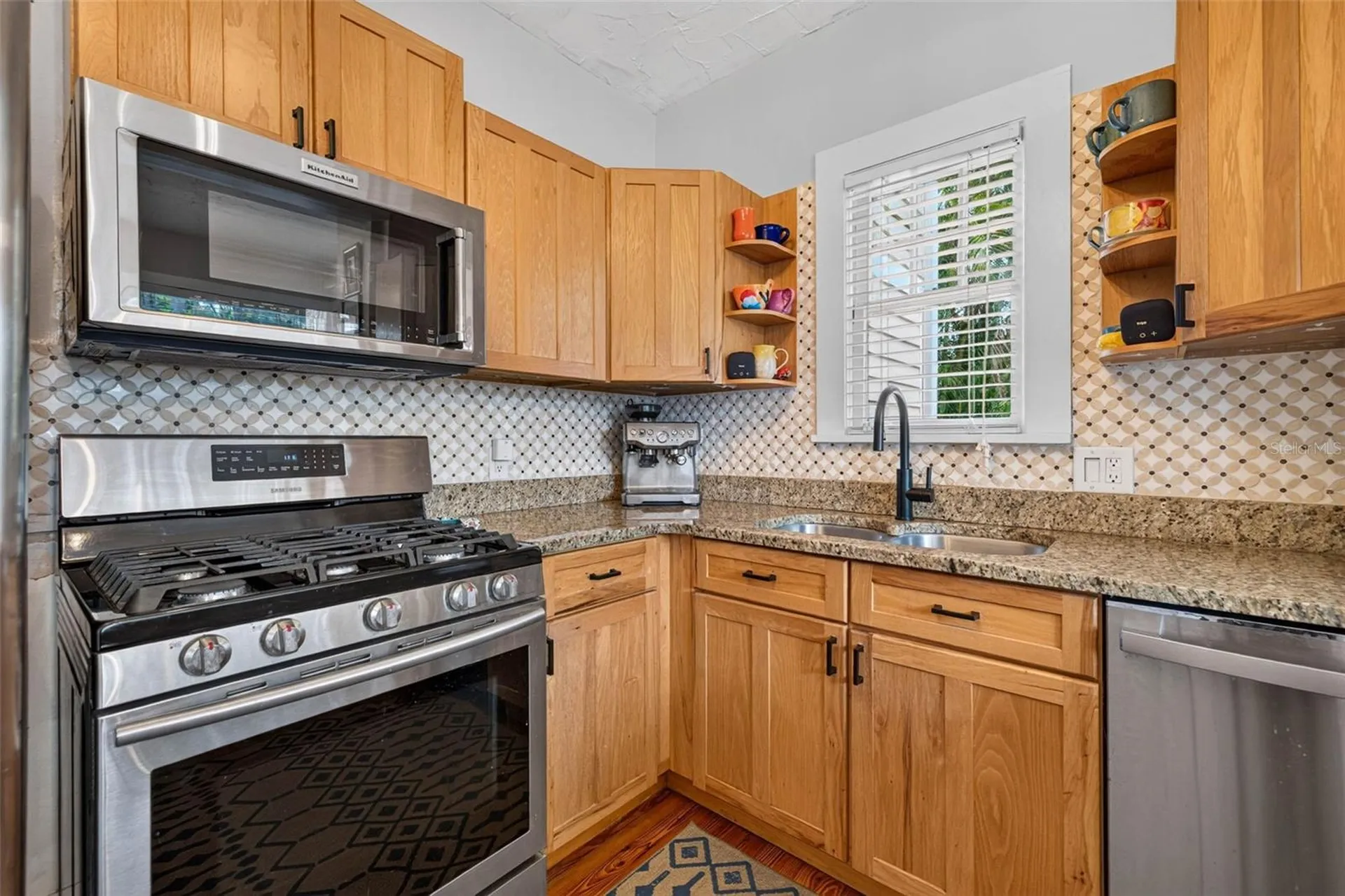 775 28th Avenue N St Petersburg FL 33704