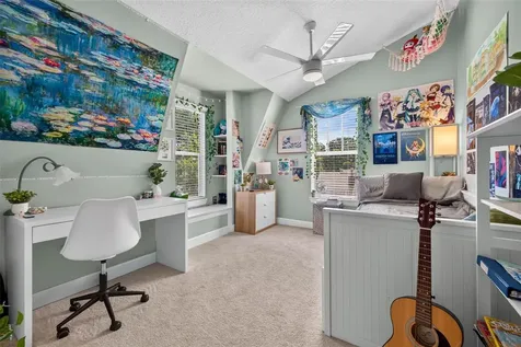 775 28th Avenue N St Petersburg FL 33704