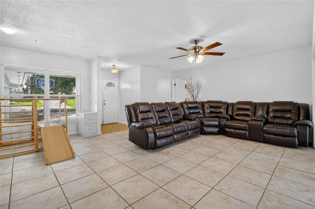 54 Lake Link Circle SE Winter Haven FL 33884