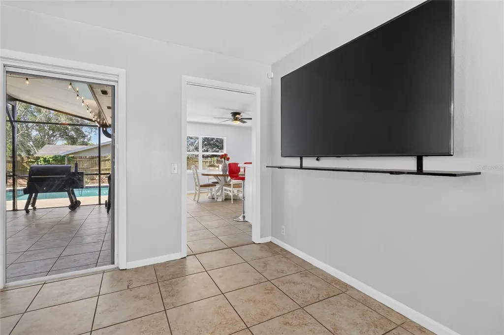 54 Lake Link Circle SE Winter Haven FL 33884