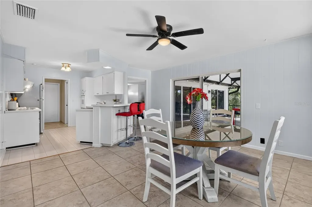 54 Lake Link Circle SE Winter Haven FL 33884