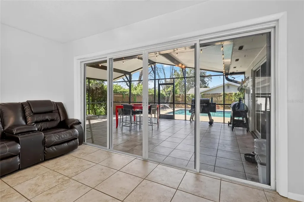 54 Lake Link Circle SE Winter Haven FL 33884