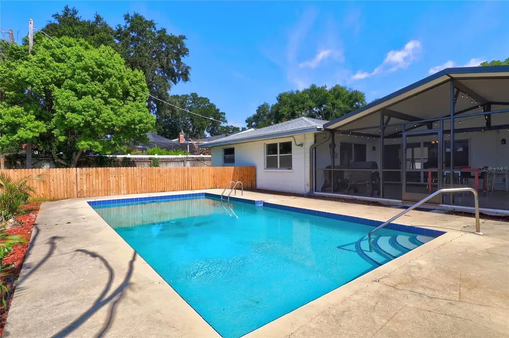 54 Lake Link Circle SE Winter Haven FL 33884