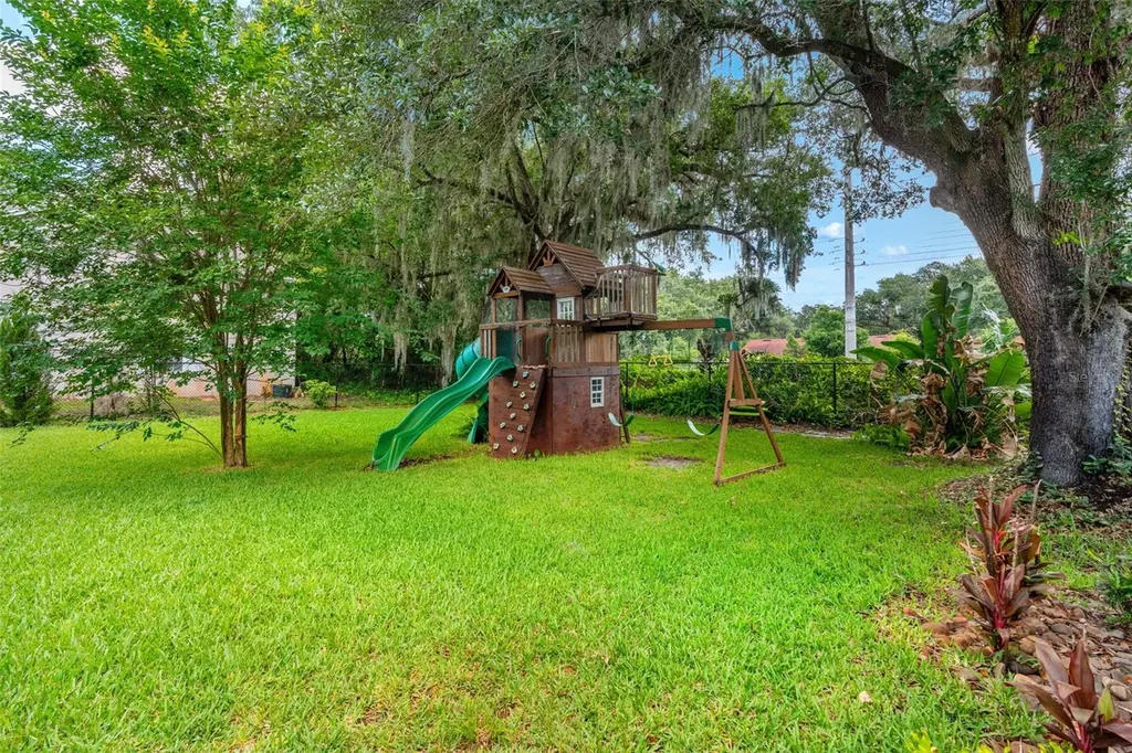 3271 Majestic Oak Drive St Cloud FL 34771