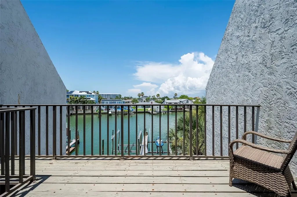 218 Skiff Point Clearwater Beach FL 33767