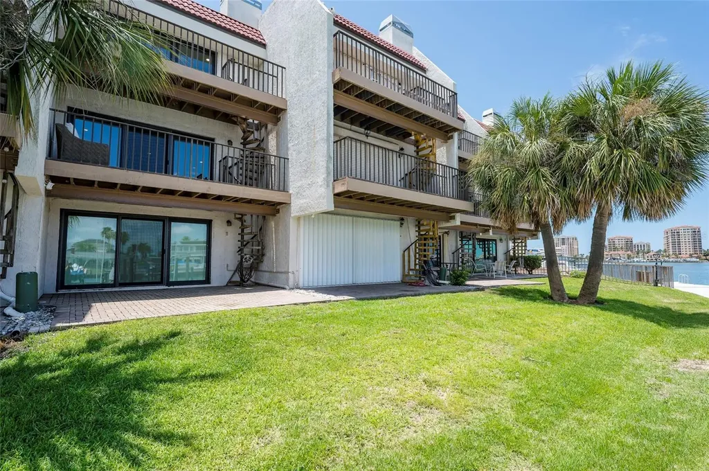 218 Skiff Point Clearwater Beach FL 33767