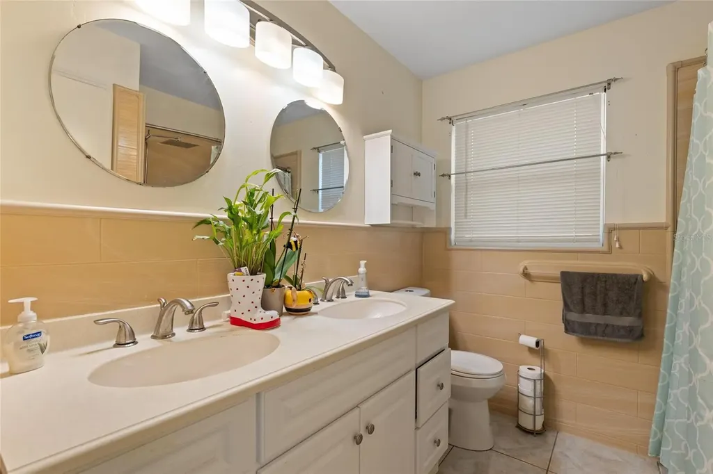 1428 Pinebrook Drive Clearwater FL 33755