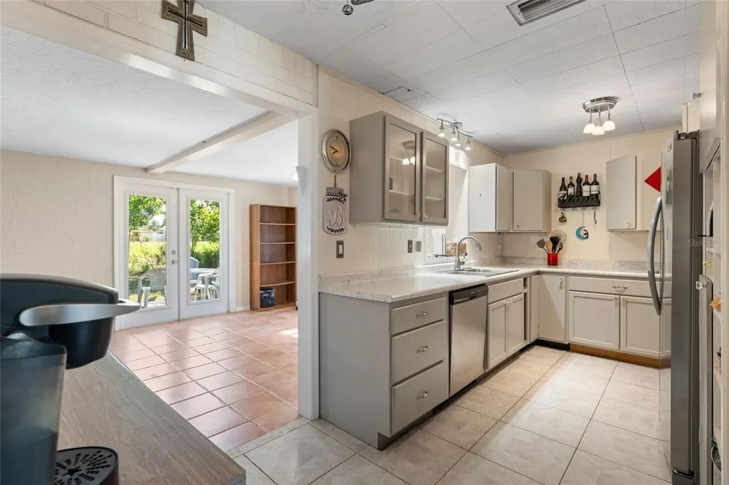 1428 Pinebrook Drive Clearwater FL 33755