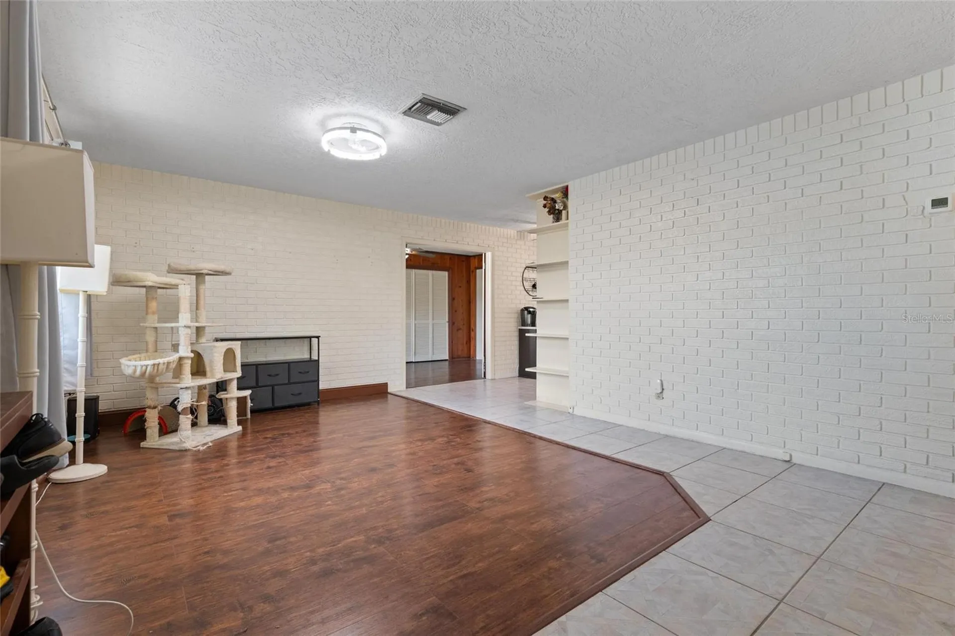 1428 Pinebrook Drive Clearwater FL 33755