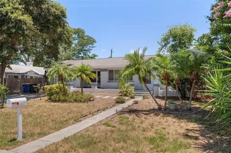 1428 Pinebrook Drive Clearwater FL 33755