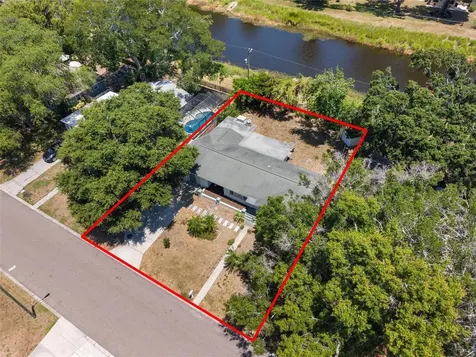 1428 Pinebrook Drive Clearwater FL 33755