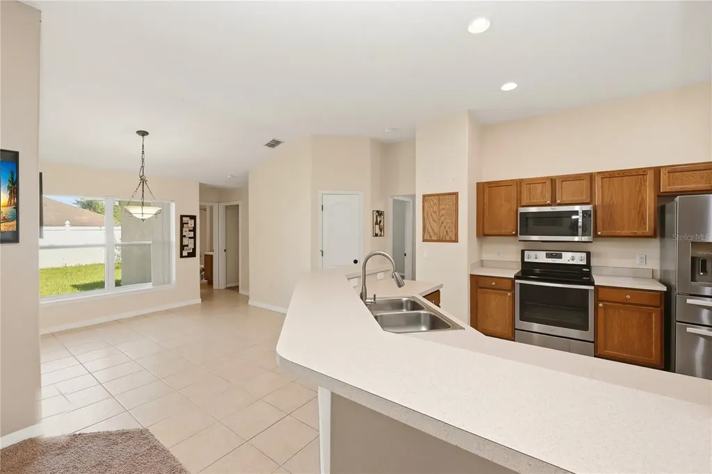 1142 Dunbrooke Street Winter Garden FL 34787