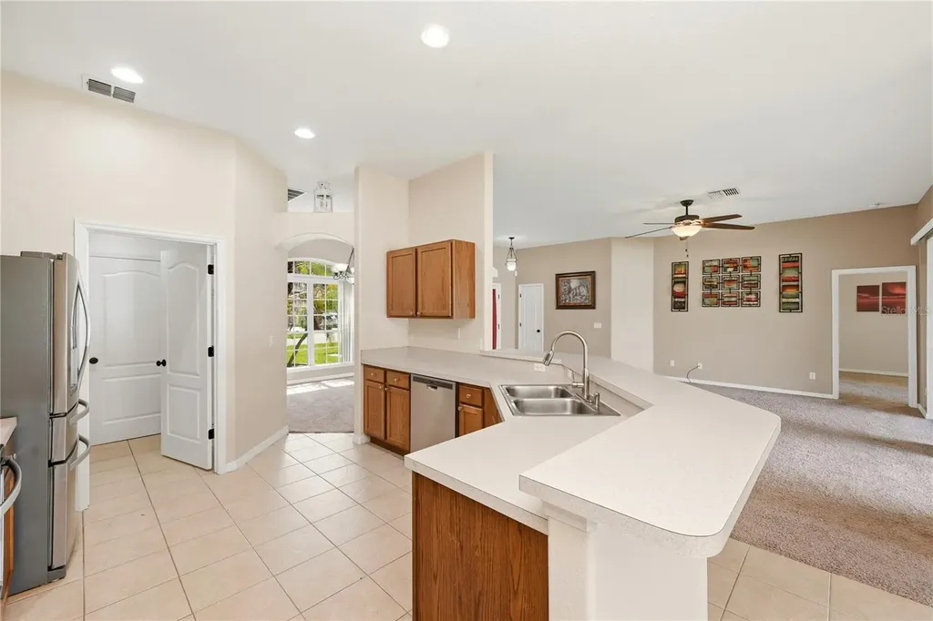 1142 Dunbrooke Street Winter Garden FL 34787