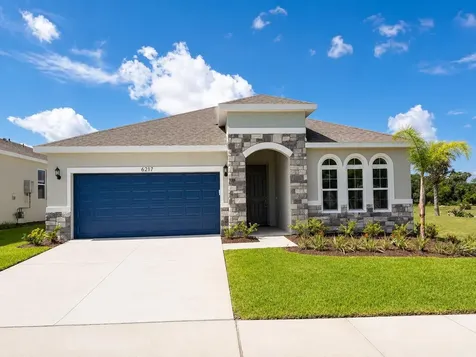 6217 Sanders Grove Circle Okahumpka FL 34762