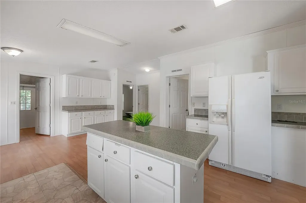 16048 Brookridge Boulevard Brooksville FL 34613