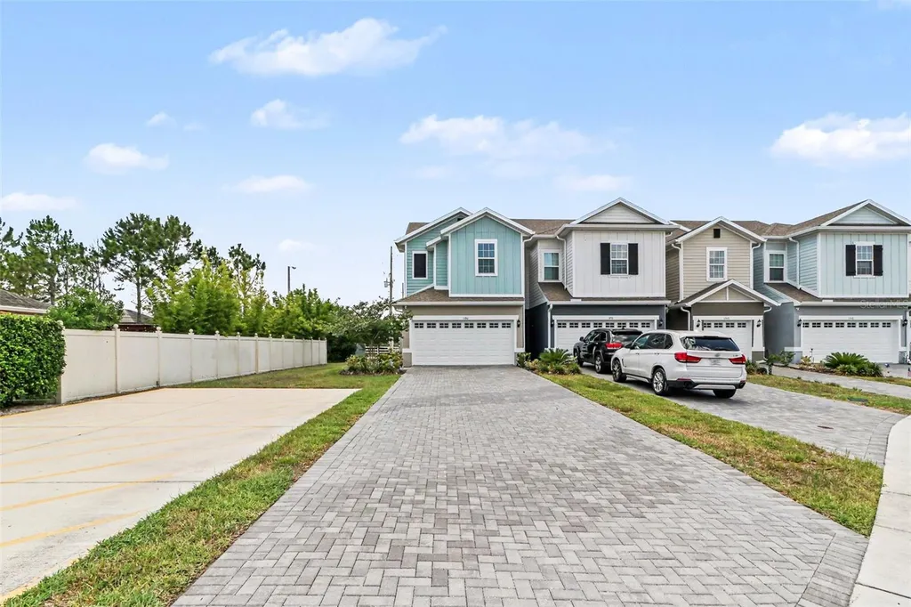 1180 Wycliffe Way St Cloud FL 34771