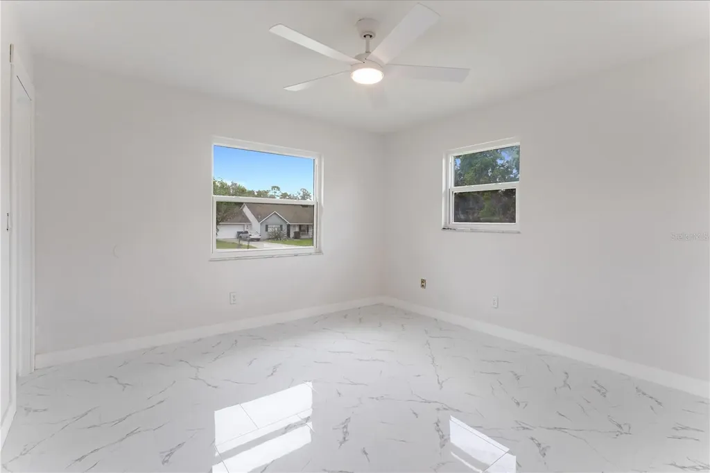 712 Oak Lane Groveland FL 34736