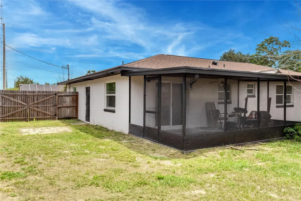 712 Oak Lane Groveland FL 34736