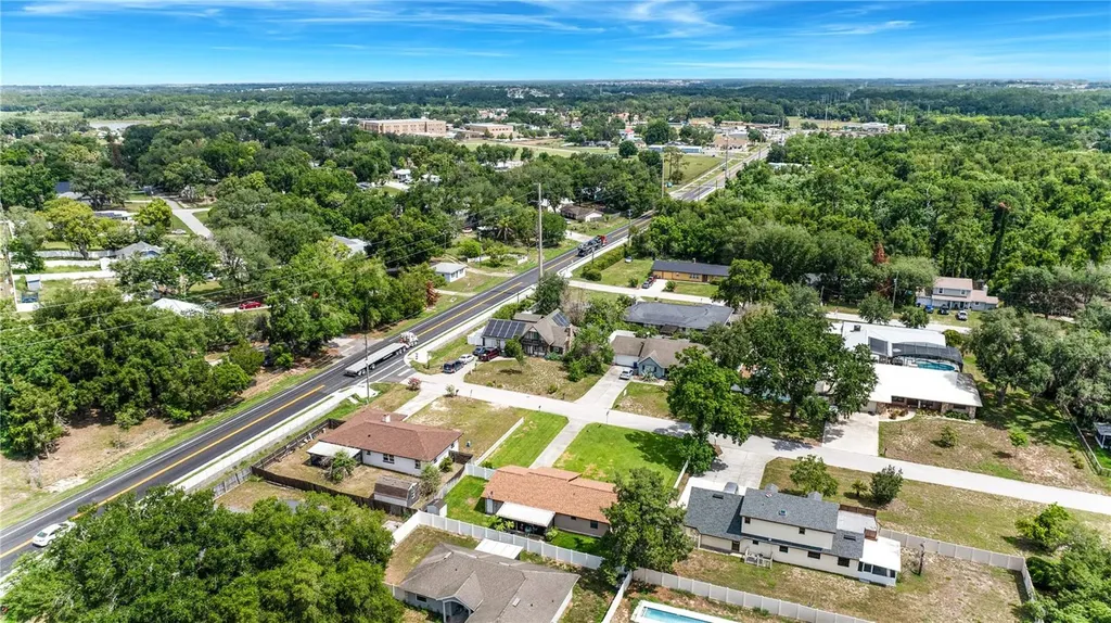 712 Oak Lane Groveland FL 34736