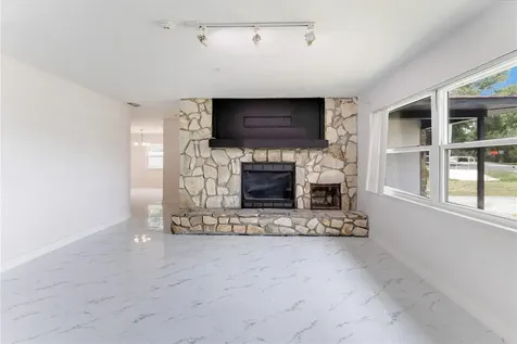 712 Oak Lane Groveland FL 34736