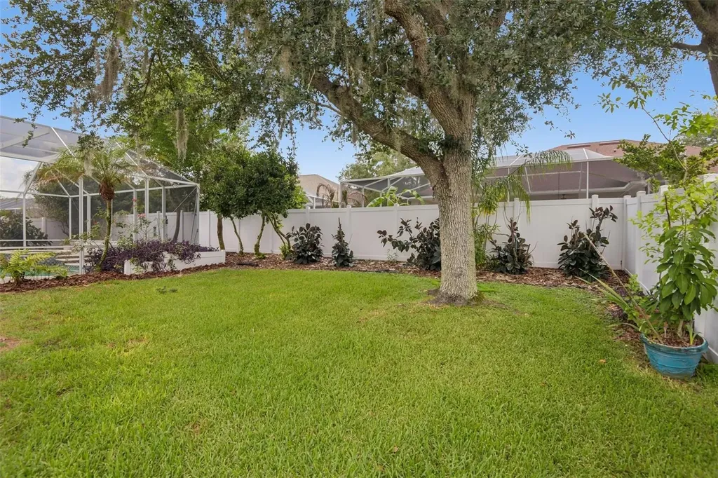 18116 Sugar Brooke Drive Tampa FL 33647