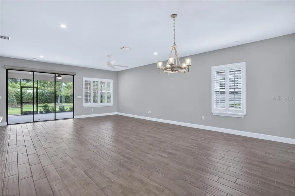 4642 Crestpoint Way Palmetto FL 34221