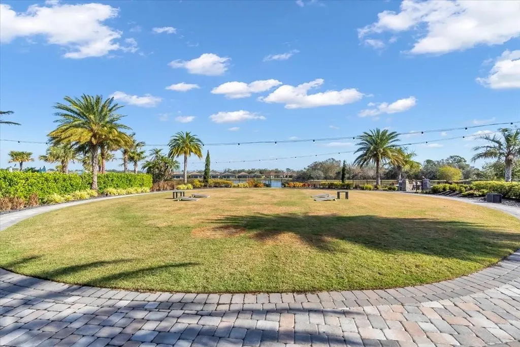 4642 Crestpoint Way Palmetto FL 34221