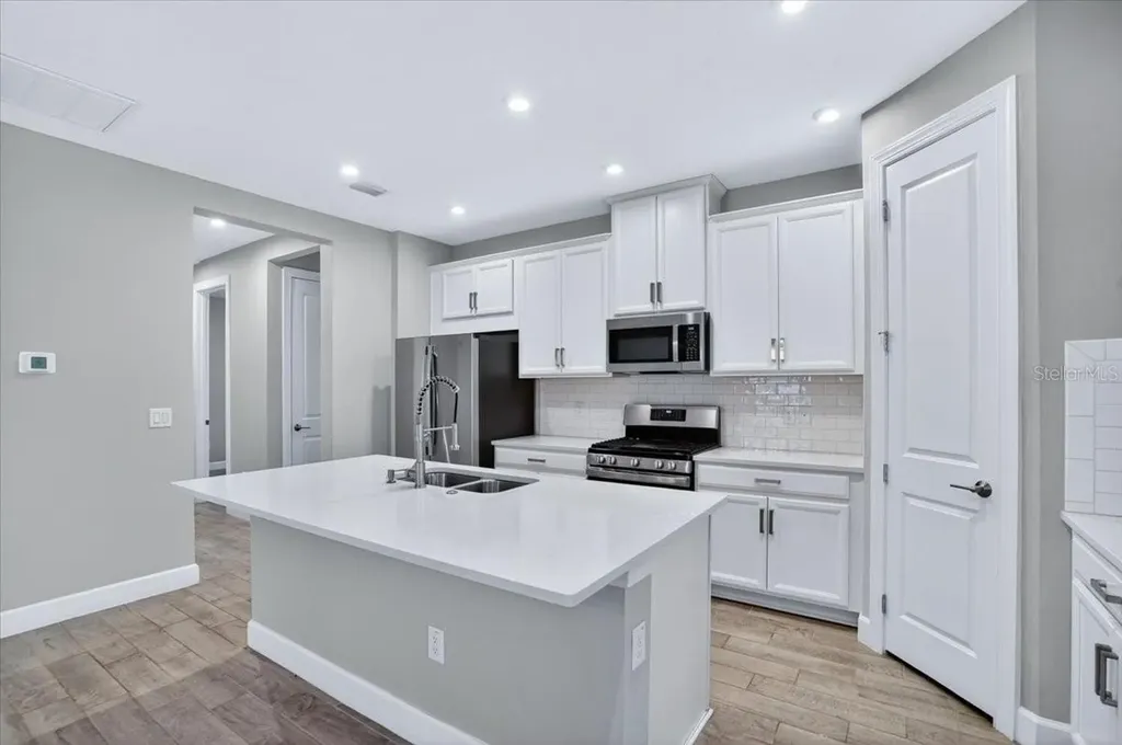 4642 Crestpoint Way Palmetto FL 34221