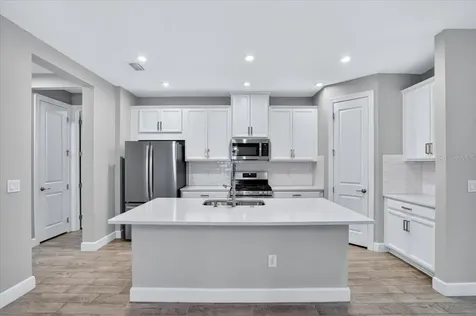 4642 Crestpoint Way Palmetto FL 34221