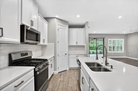 4642 Crestpoint Way Palmetto FL 34221