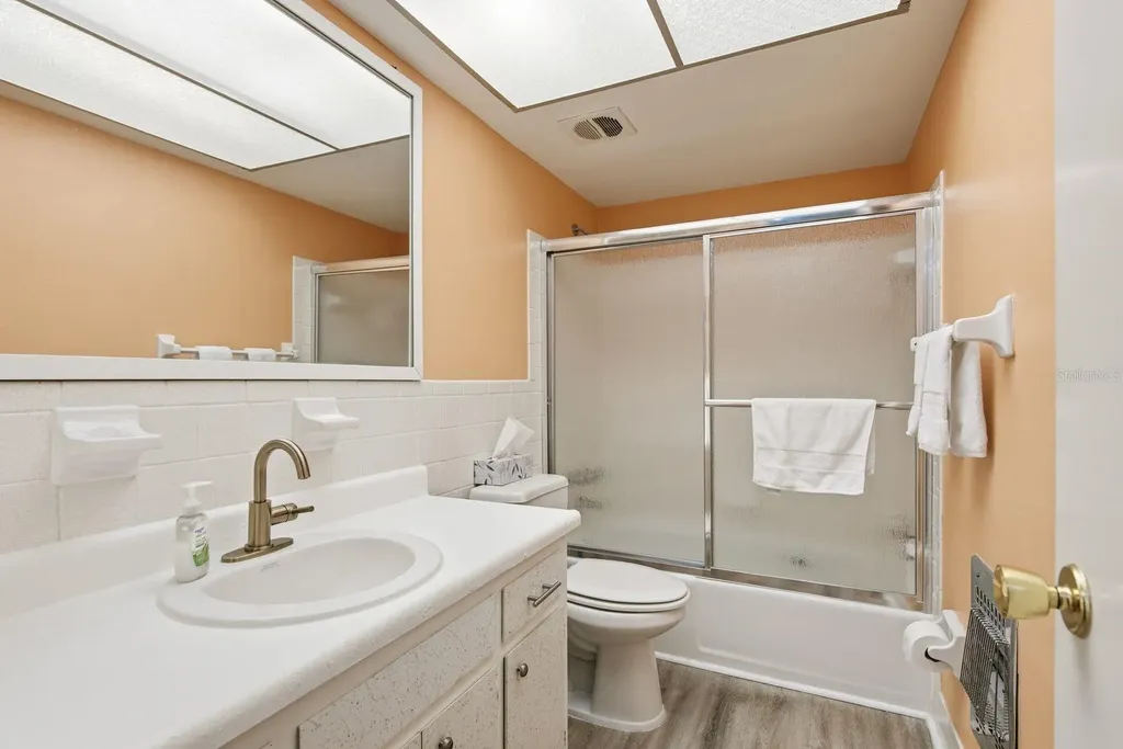 200 Glennes Lane Dunedin FL 34698