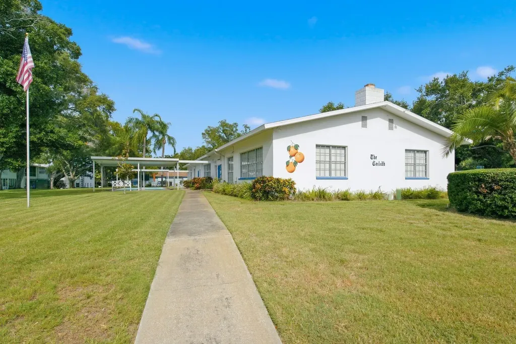200 Glennes Lane Dunedin FL 34698