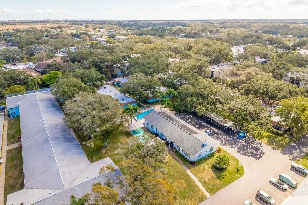 200 Glennes Lane Dunedin FL 34698