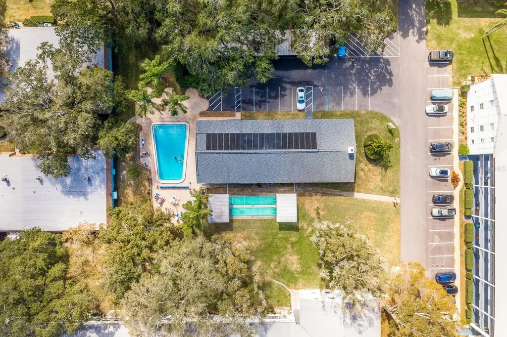 200 Glennes Lane Dunedin FL 34698