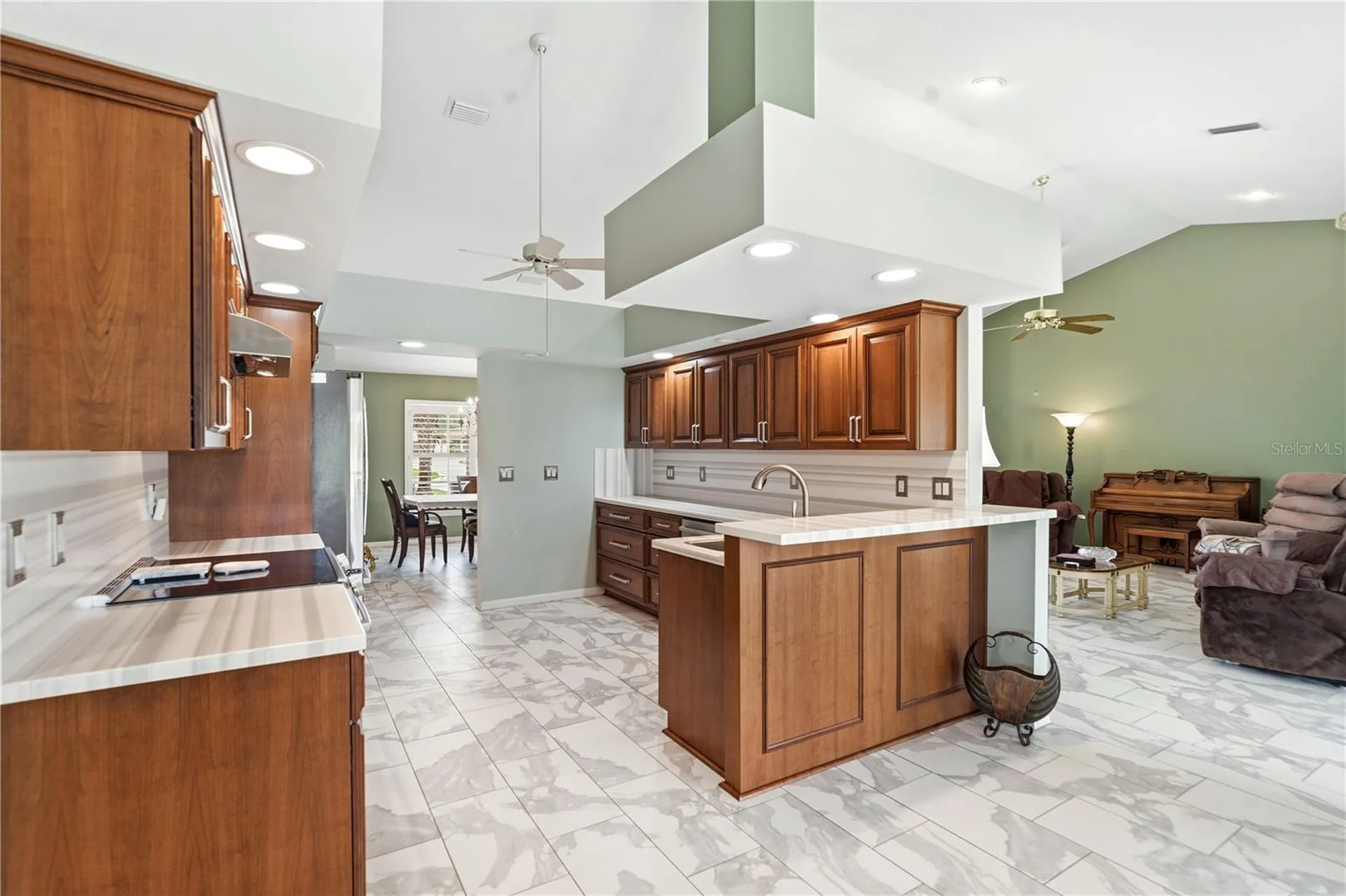 9276 Ashley Drive Weeki Wachee FL 34613