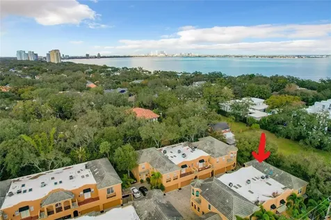 2902 Hansen Manor Lane Tampa FL 33611