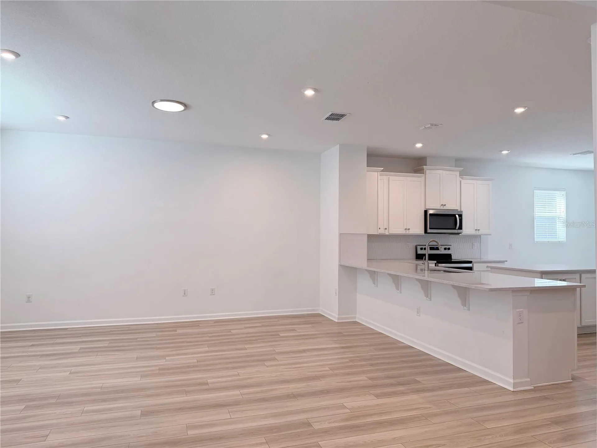 11834 Sunsail Avenue Orlando FL 32832